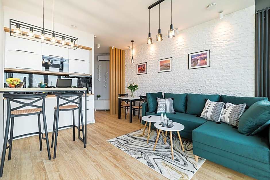 Q18 ApartHotel