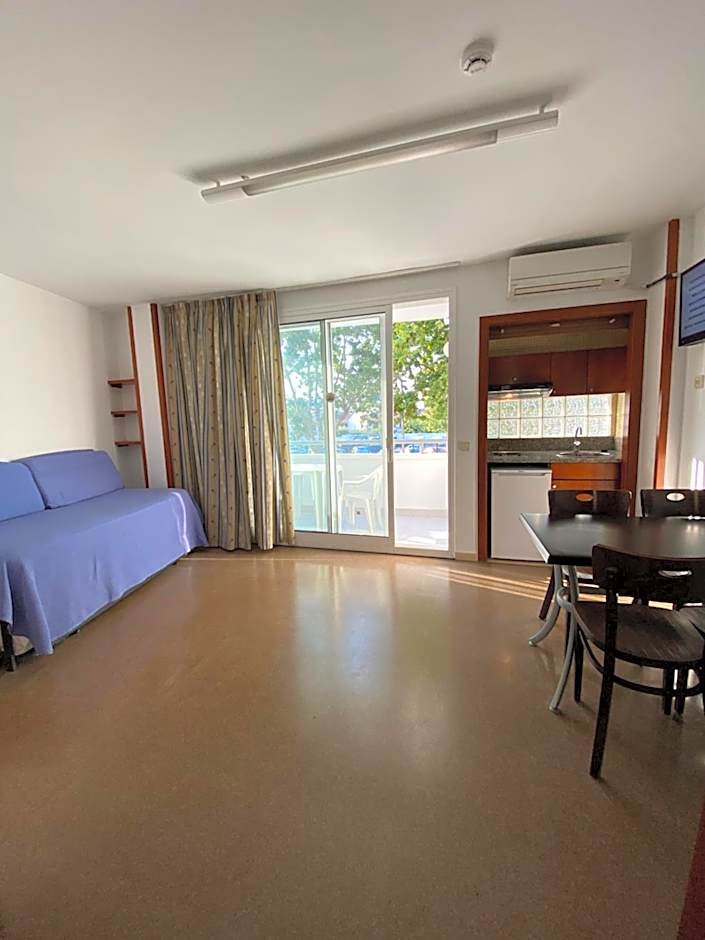 Hotel Apartamentos Solimar