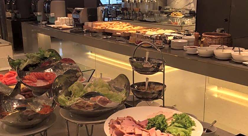 Emporium Suites By Chatrium