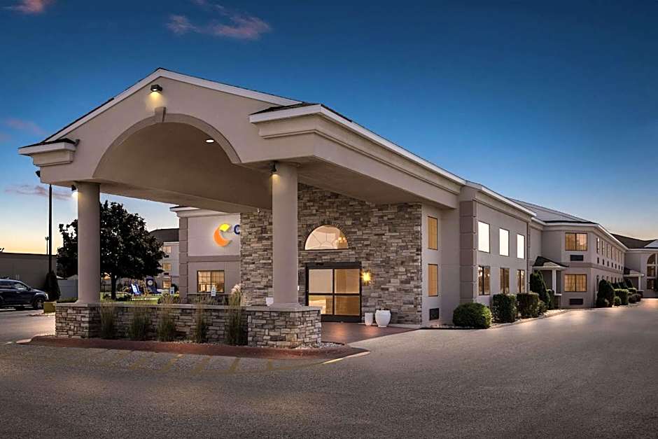 Comfort Inn Ludington near US-10