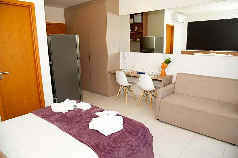 Charmoso Estúdio em Muro Alto com Vista para piscina