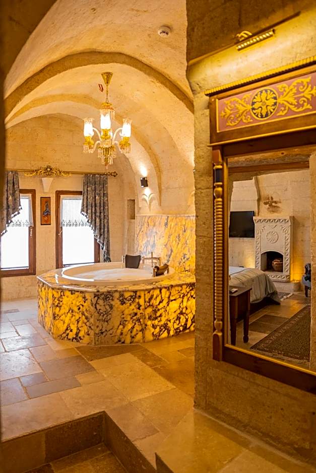 Elika Cave Suites & Spa