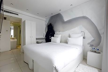 Soft Double Room