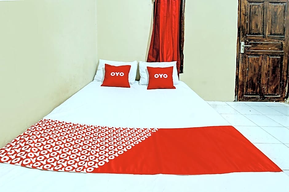 OYO Life 93058 Kos Subur