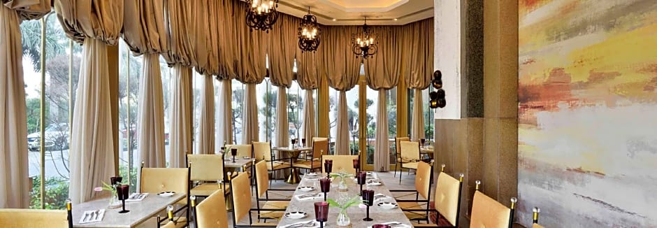 Radisson Blu MBD Hotel Noida