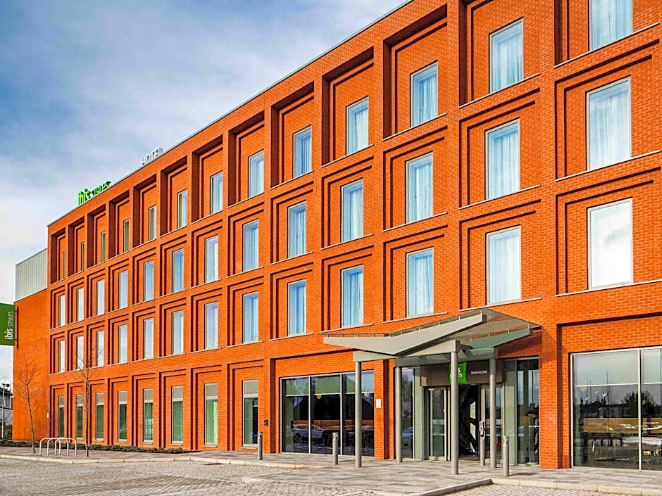 IBIS STYLES London Heathrow East