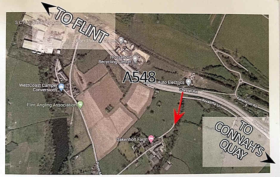 Oakenholt Farm Bed and Breakfast