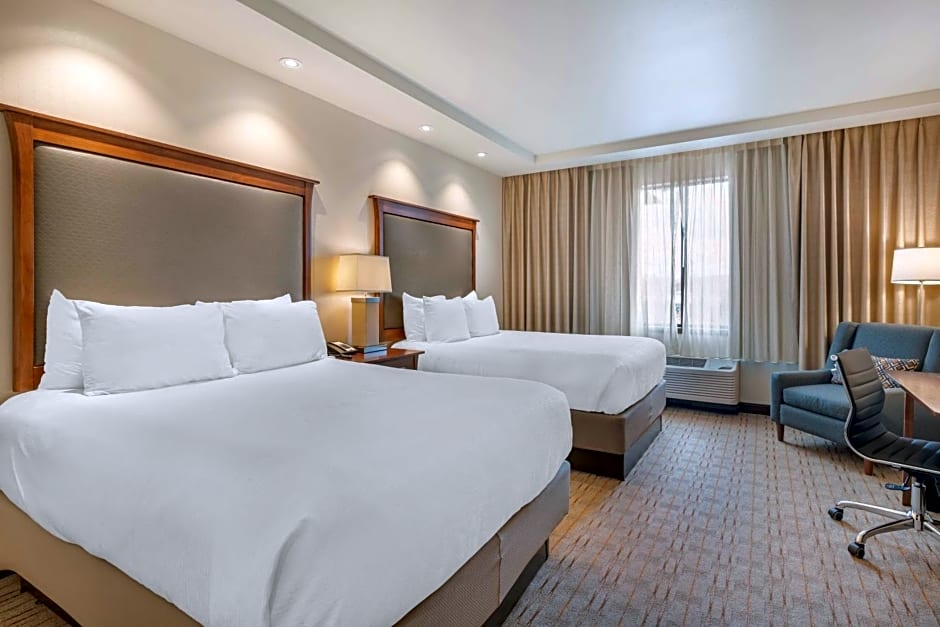 Best Western Premier Boulder Falls Inn