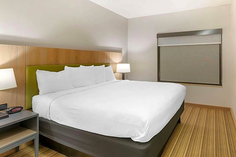 Country Inn & Suites by Radisson, Columbia, MO