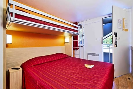 Triple Room (1 Double Bed + 1 Bunk Bed)
