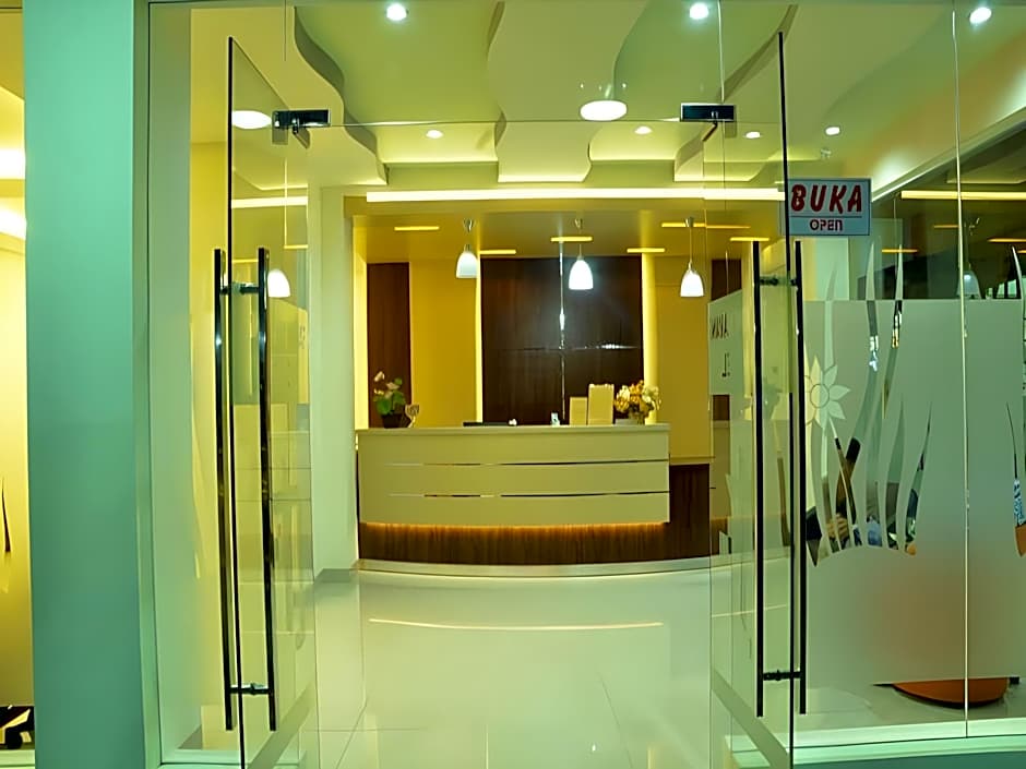 Tanjung Karang Hotel