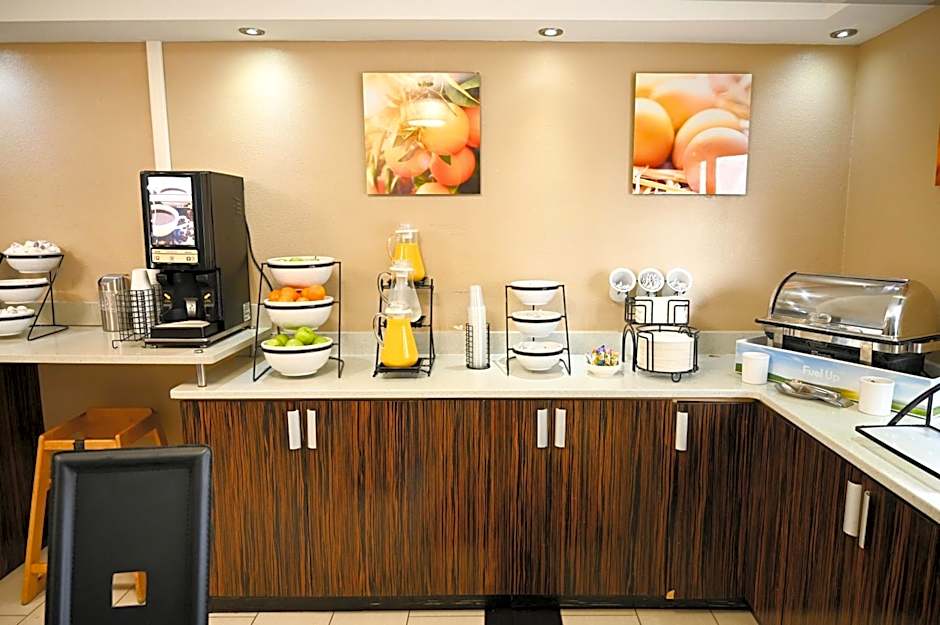 Comfort Inn Edgewater