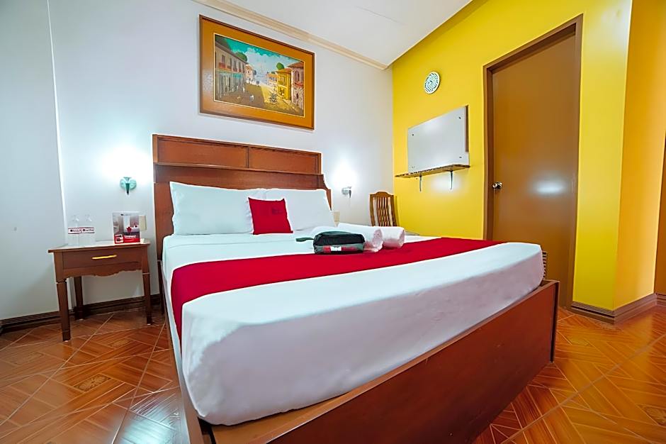 RedDoorz @ Tamarind Street Angeles City