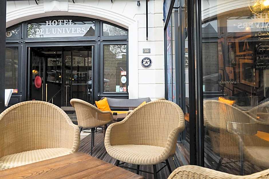 Hotel De L'univers