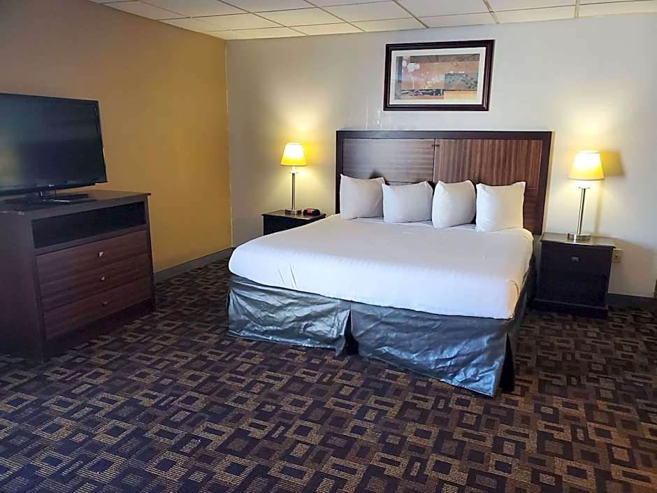 Rodeway Inn McPherson East