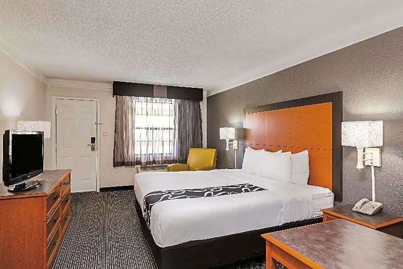 Travelodge by Wyndham El Paso - Airport