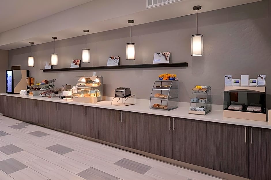 Holiday Inn Express & Suites Houston E - Pasadena By IHG