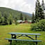 Summit River Lodge & Campsites