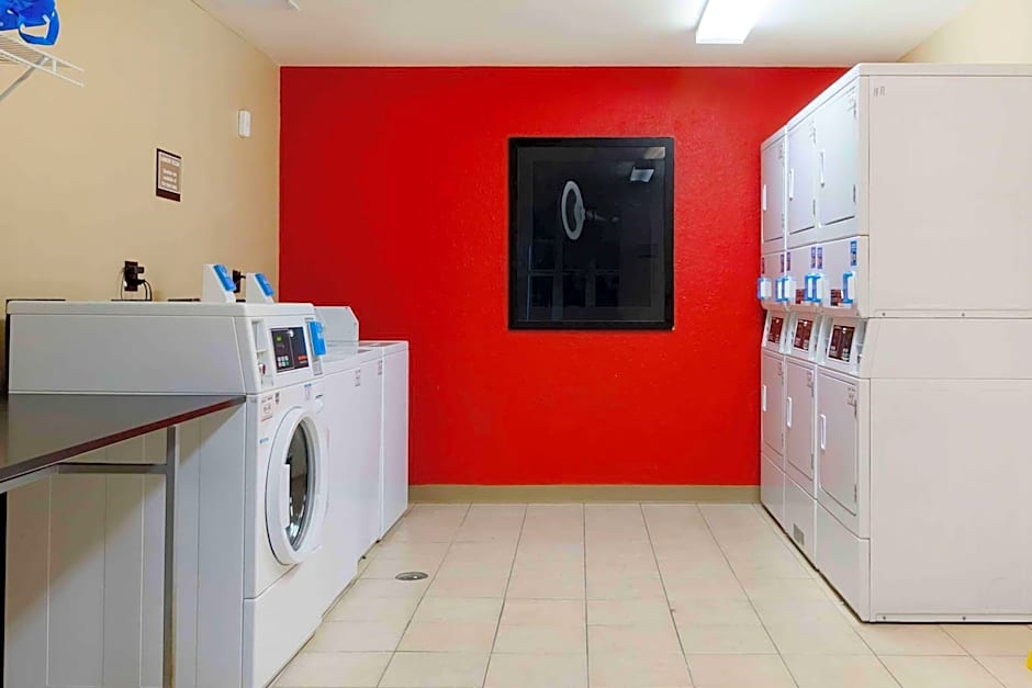 Extended Stay America Suites - Fort Lauderdale - Cypress Creek - Andrews Ave.