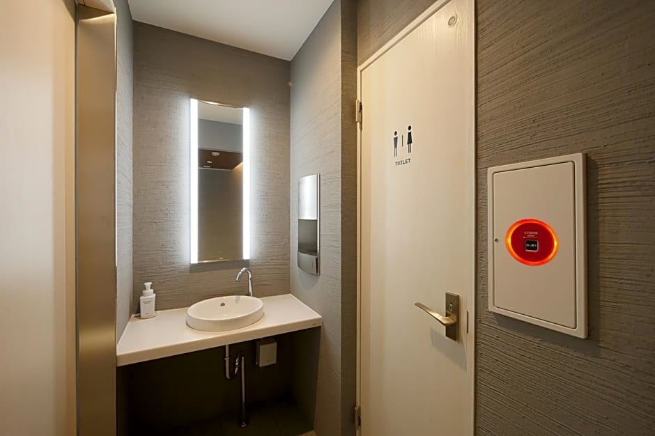 KIN HOTEL