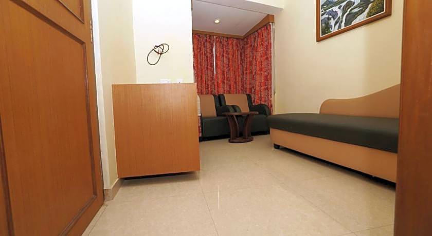 Nahar Manchester Inn