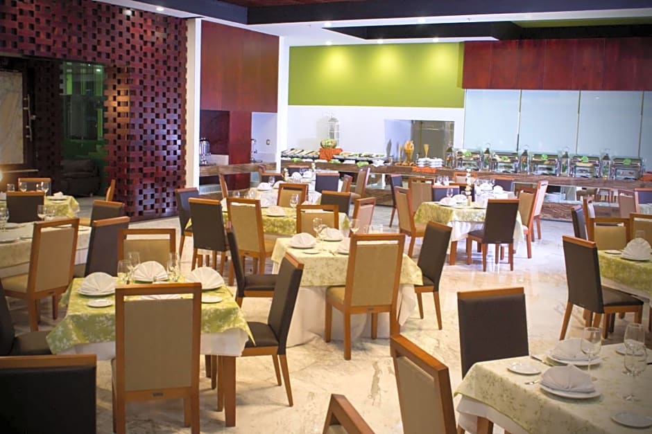 Holiday Inn Queretaro Zona Krystal By IHG