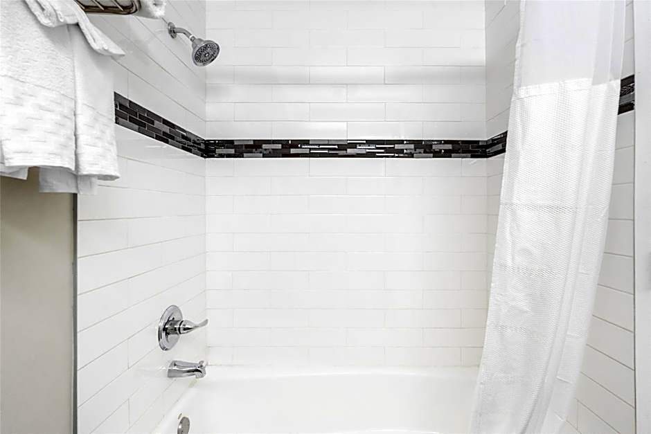 SureStay Hotel by Best Western Beverly Hills West LA