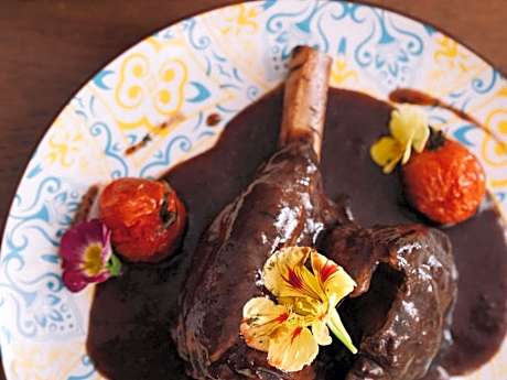 greet hôtel Pont du Gard - Route d'Avignon