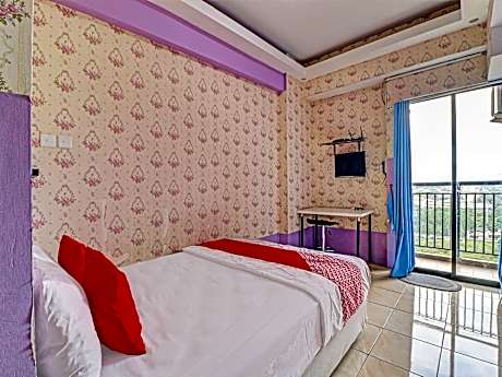 OYO Life 92735 Apartemen Tamansari Panoramic By Santuy
