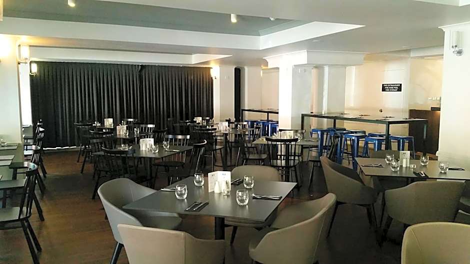 CKS Sydney Airport Hotel