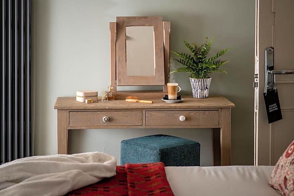 The Golden Lion at Settle