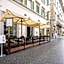 Glimpse Hotel