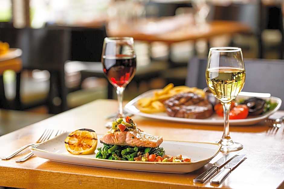 Holiday Inn Glasgow Airport By IHG