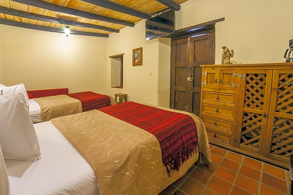 Hotel Adobe & Teja