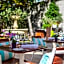 Hotel Barsey by Warwick