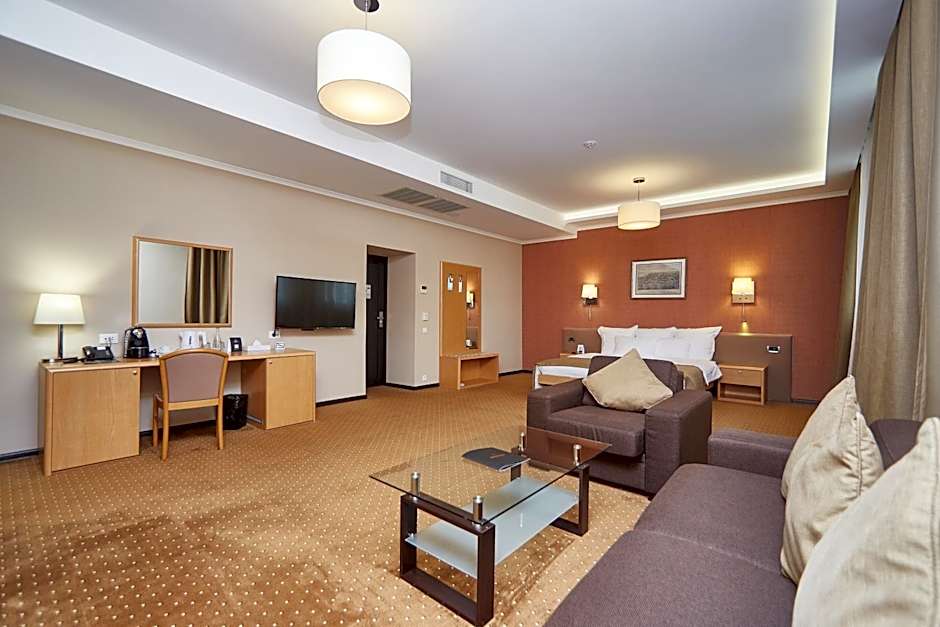 Alexandrovskiy Hotel