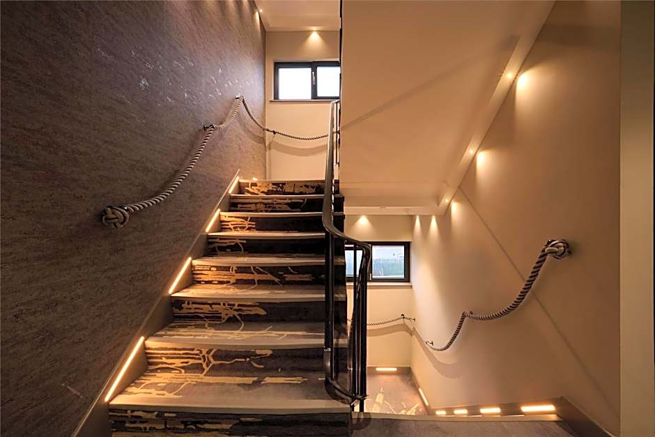 Spark by Hilton Luton