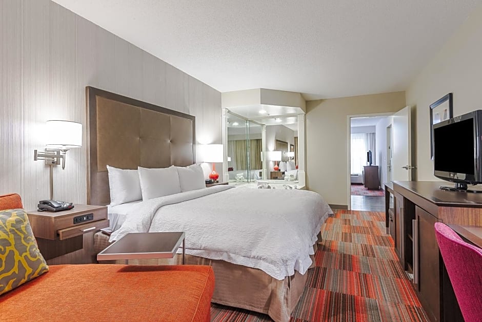 Hampton Inn Charlotte Uptown