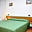 Hotel Etna