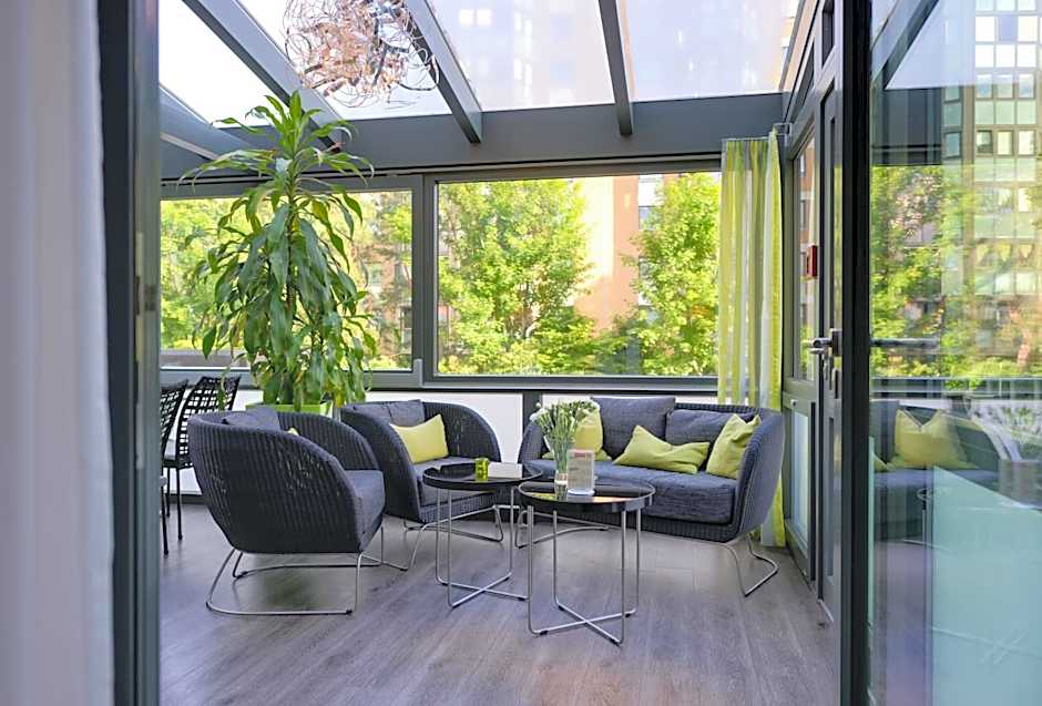 Novina Hotel Tillypark