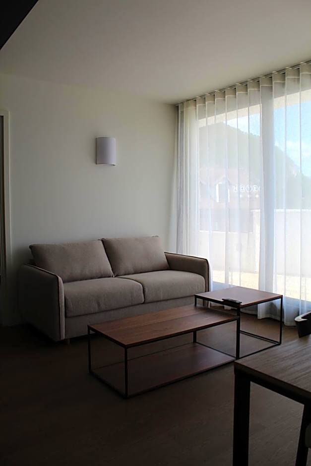 Photo 1 of 12 of Deluxe Suite, Lake View