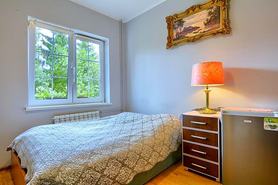 Zajazd Karłów Restauracja & Pokoje Gościnne