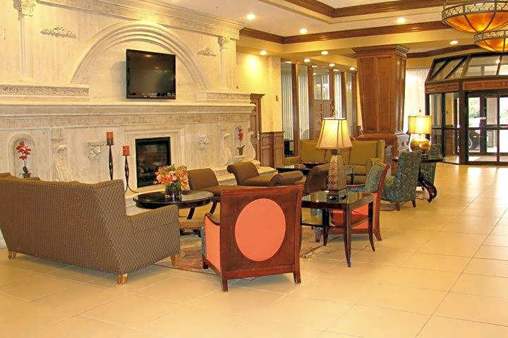 Decatur Conference Center And Hotel