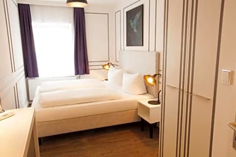 Boutique Single Room