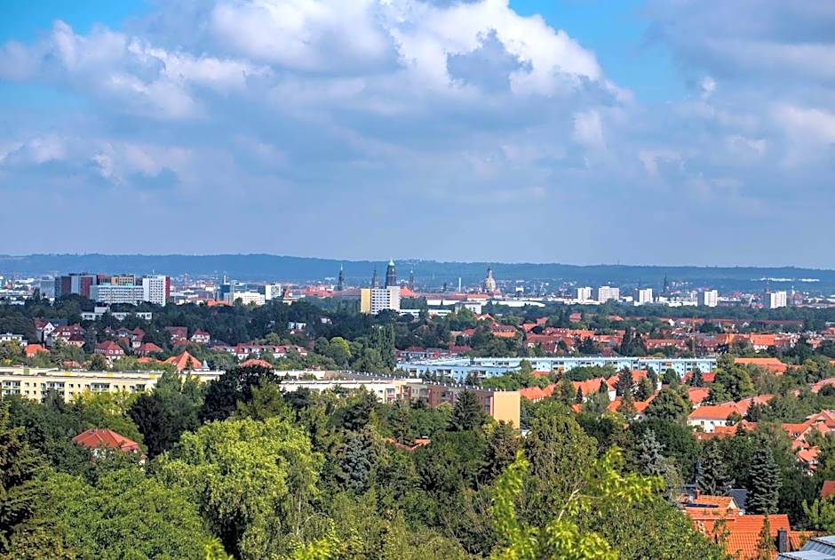 Ramada by Wyndham Dresden