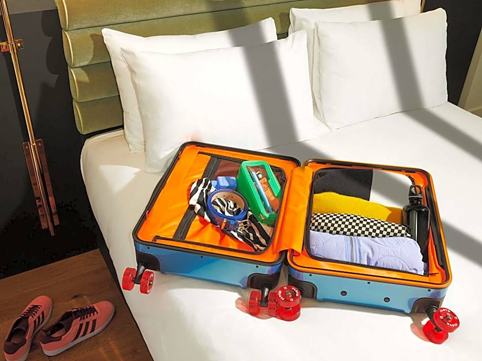 TRIBE Manchester Airport