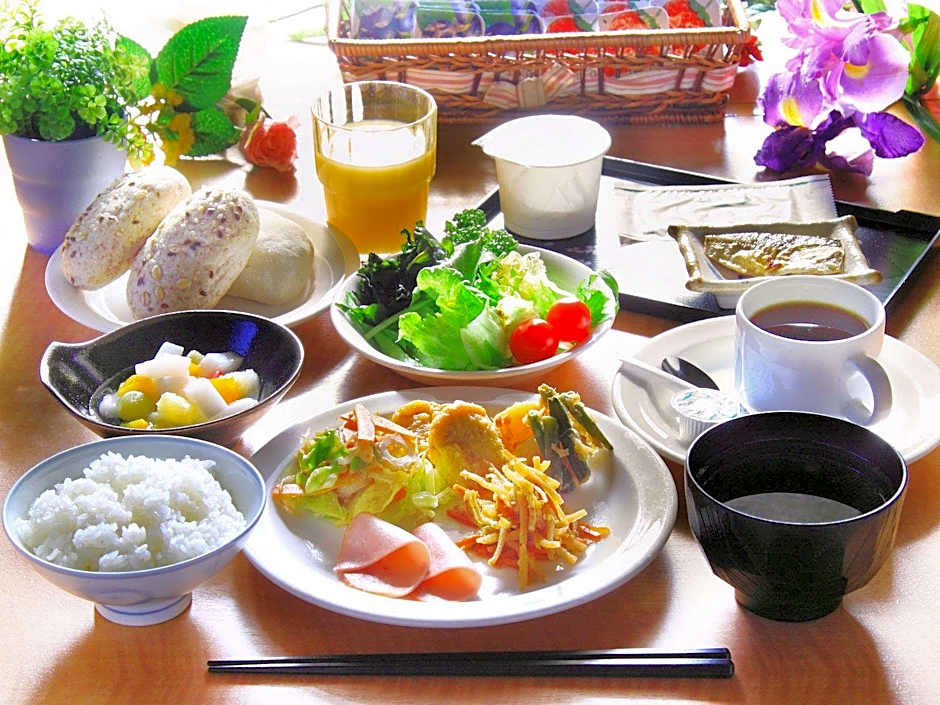 Hotel Route-Inn Niigata Kencho-minami