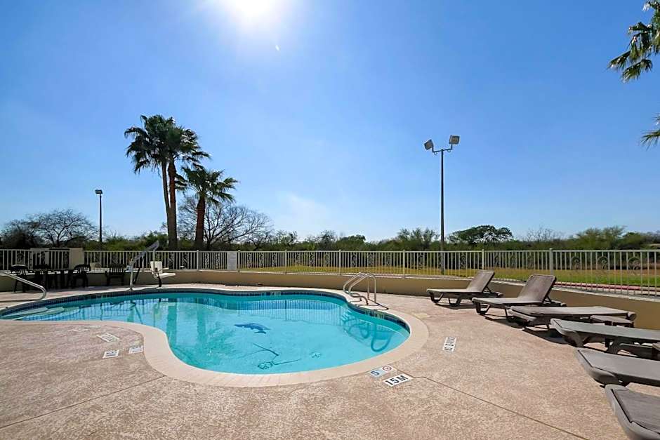 Quality Inn Kingsville Hwy 77