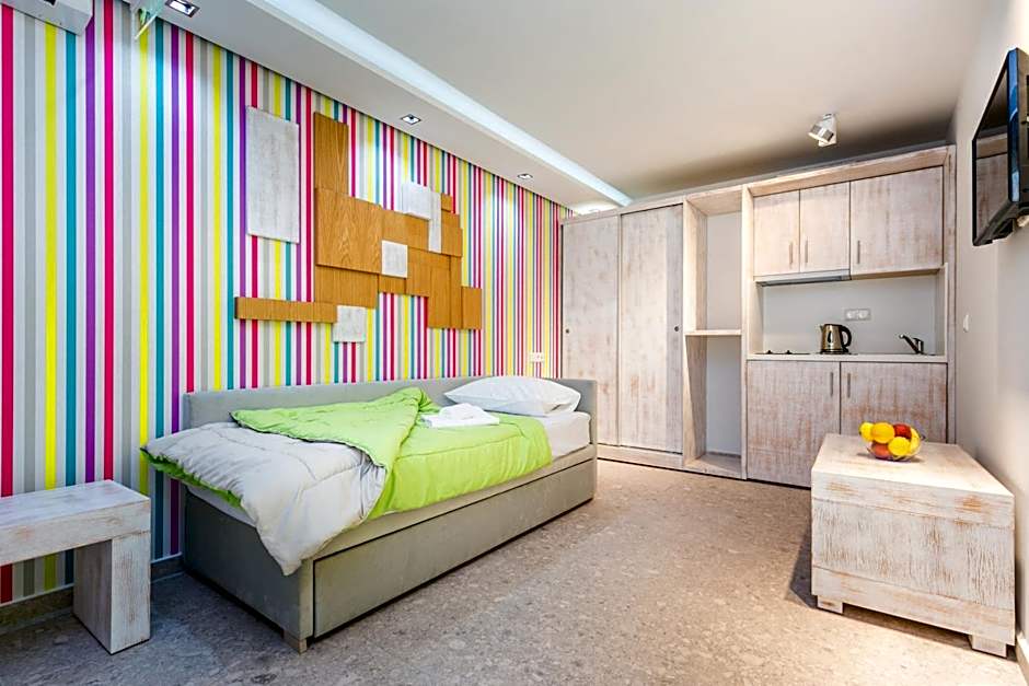The Elegant Apartments