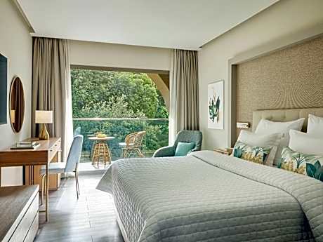 Junior Suite Private Pool Garden View